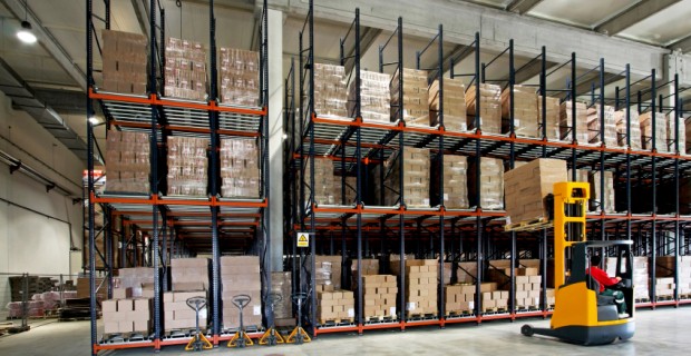 Forklift-Warehouse